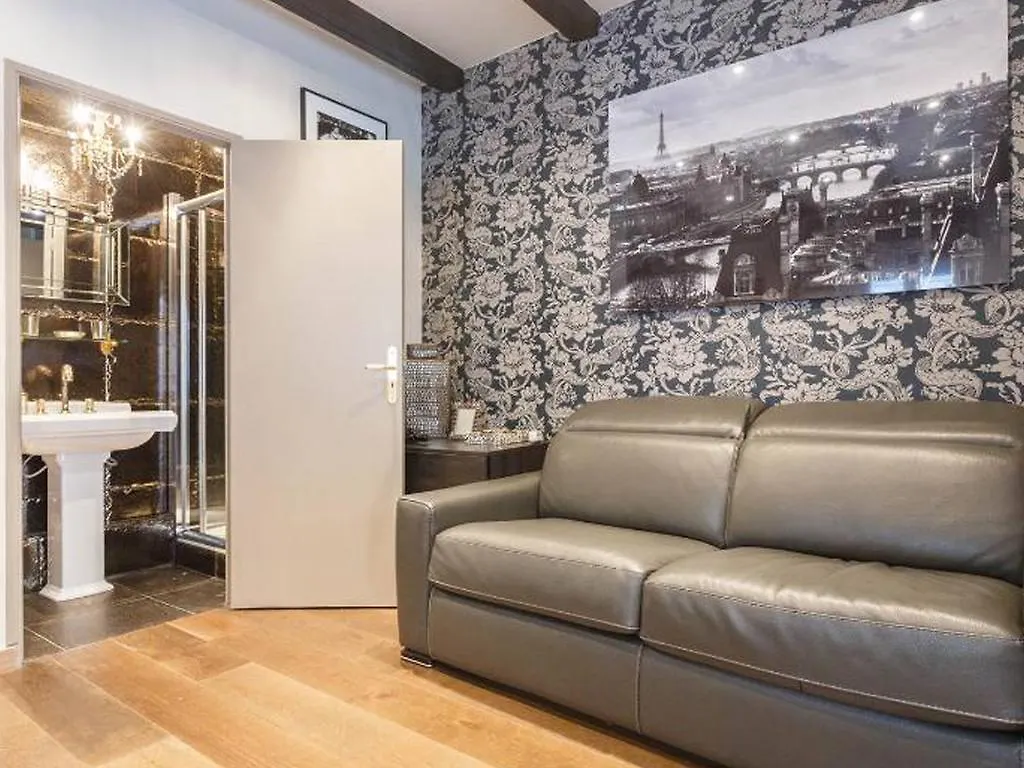 Du Louvre Apartamento *